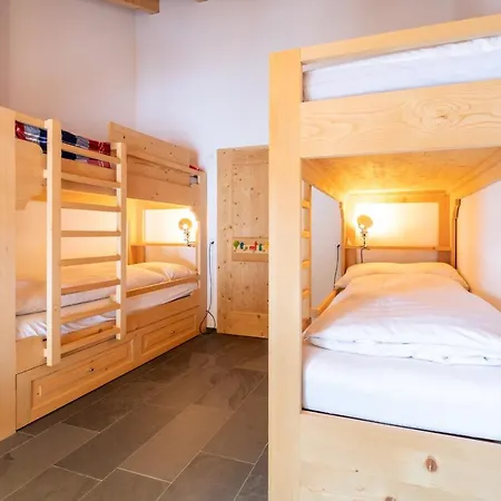 Haus Cavriel Appartamento